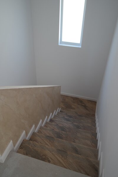 Crevedia, zona retrasa, liniste, 1.3 km de sos. Bucuresti.