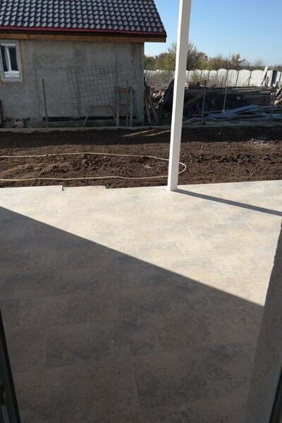 Crevedia, zona retrasa, liniste, 1.3 km de sos. Bucuresti.