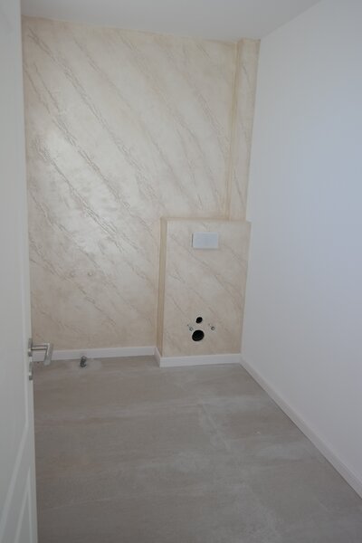 Crevedia, zona retrasa, liniste, 1.3 km de sos. Bucuresti.